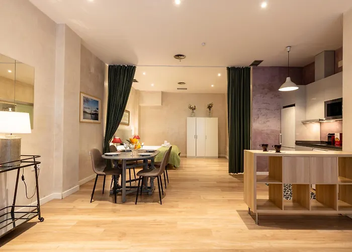 Holi-rent Trastamara Apartamento Sevilla