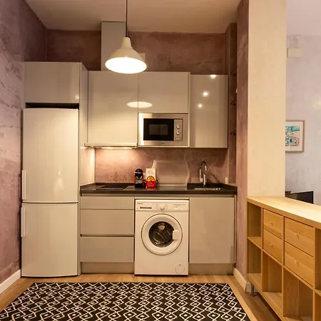 Holi-rent Trastamara Apartament Sewilla
