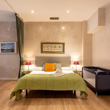 Holi-rent Trastamara Apartament Sewilla